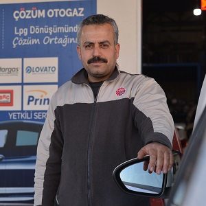 Bilal Özçelik / Bilal Usta Otogaz'ın Sahibi